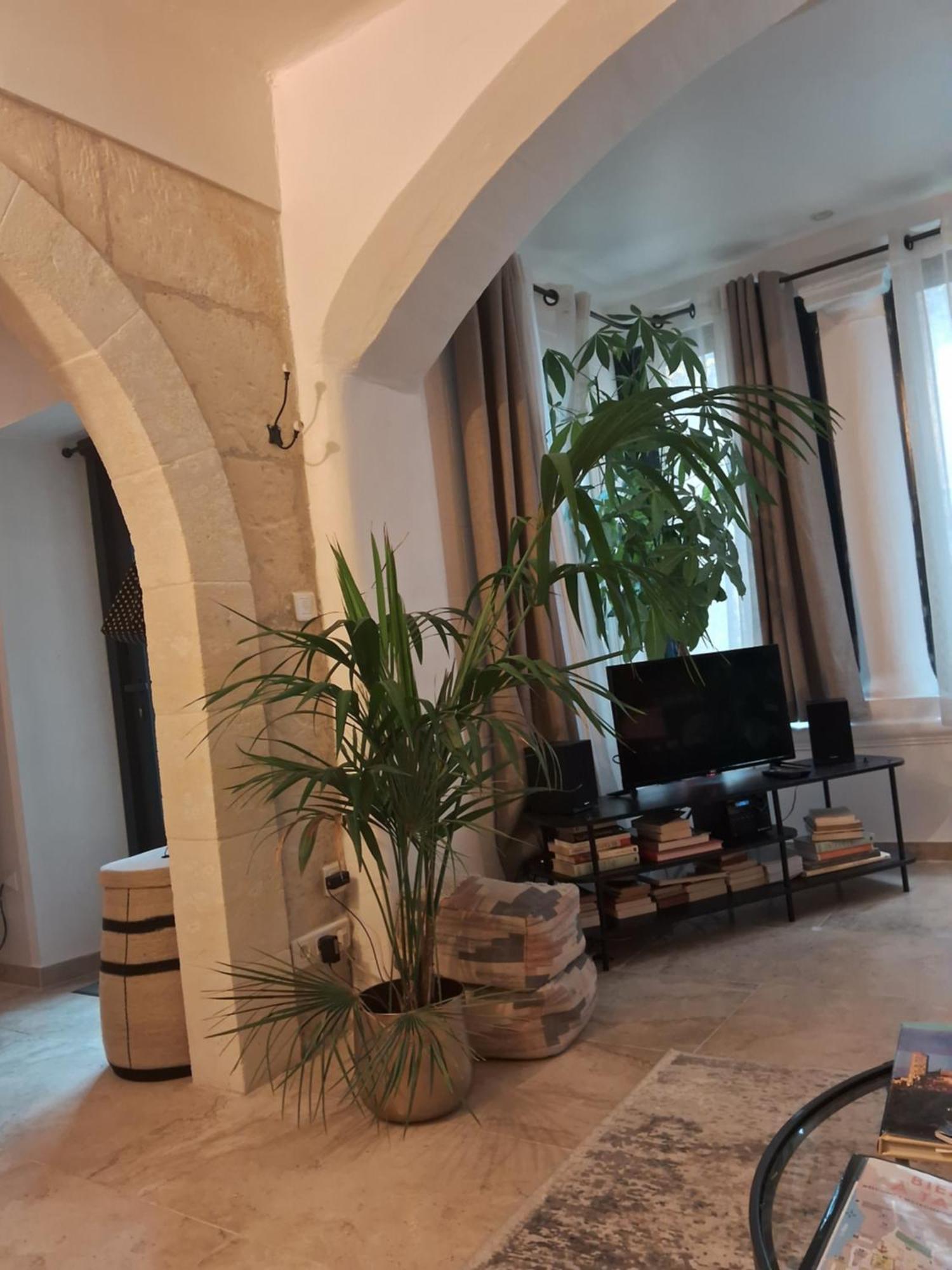 Le Clos Du Rouet Tarascon Dış mekan fotoğraf